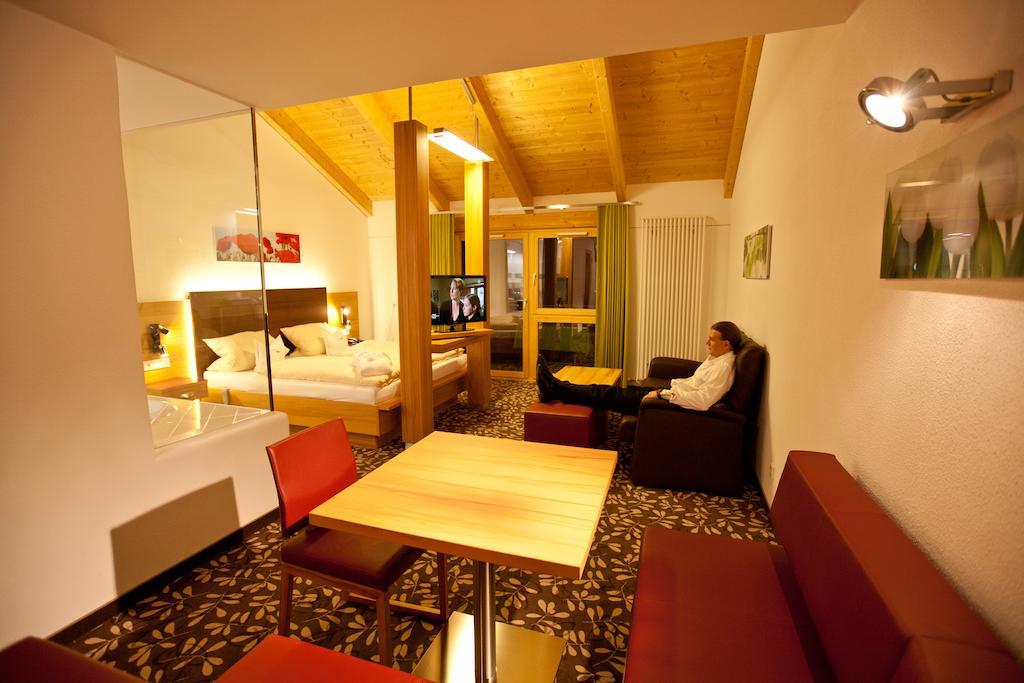 Hotel Und Appartementhof Waldeck Bad Fussing Ngoại thất bức ảnh