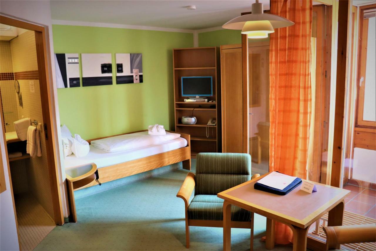 Hotel Und Appartementhof Waldeck Bad Fussing Phòng bức ảnh